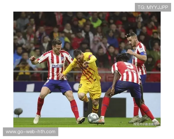 巴塞罗那外线联动连连撕裂防线