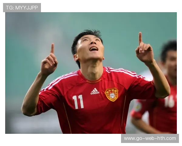 禁区内混战补射形成赛季最佳镜头被誉为经典之作